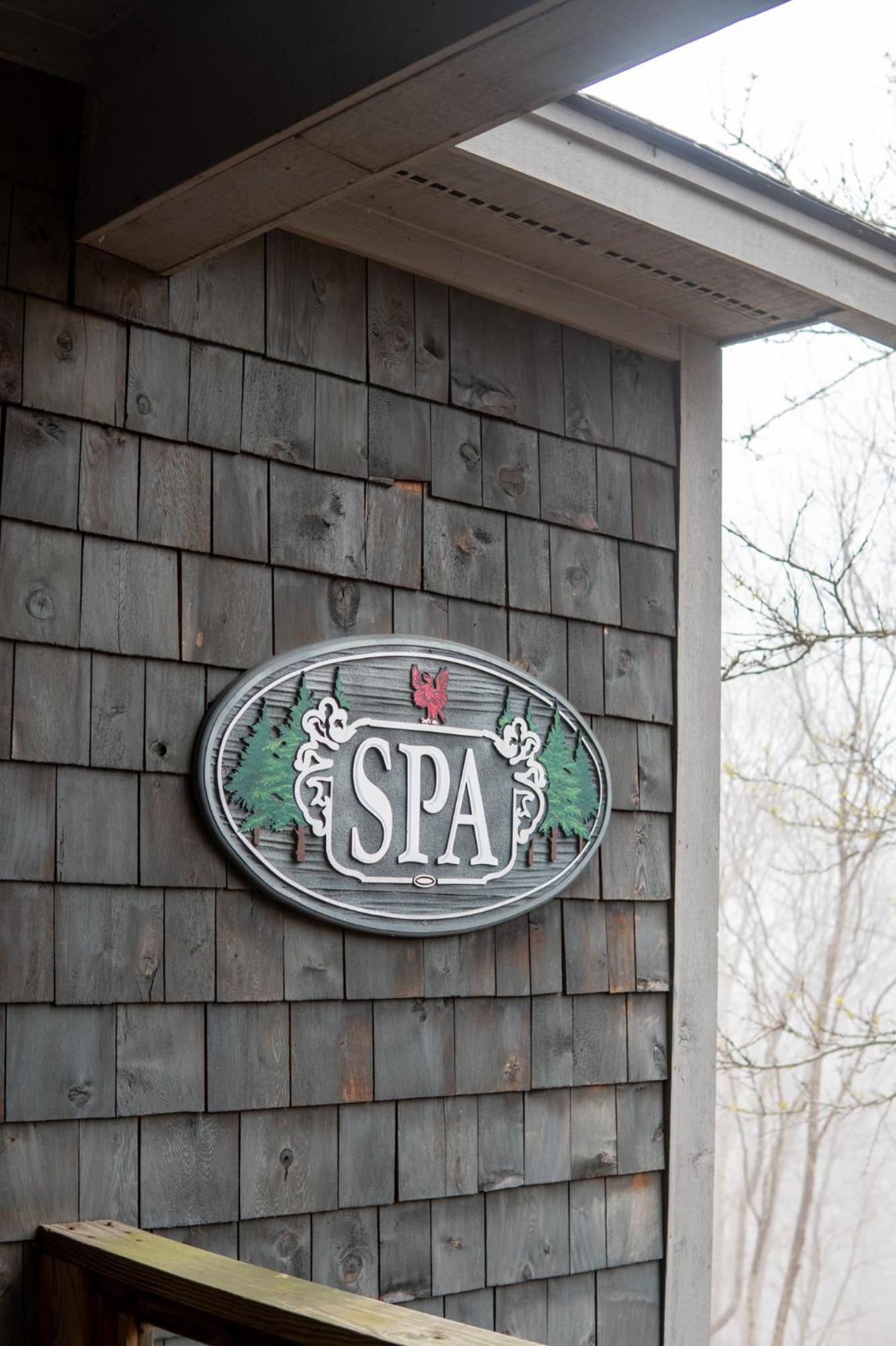 Inn At Crestwood Boone Exterior foto
